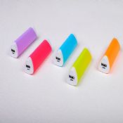 Stylish 2600mAh USB power bank with smart LEDs images