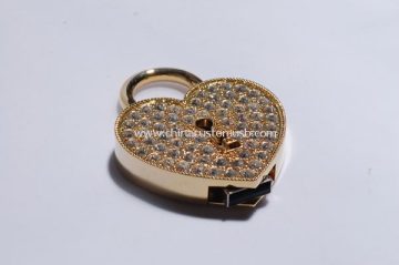 Metal heart USB Flash Drive