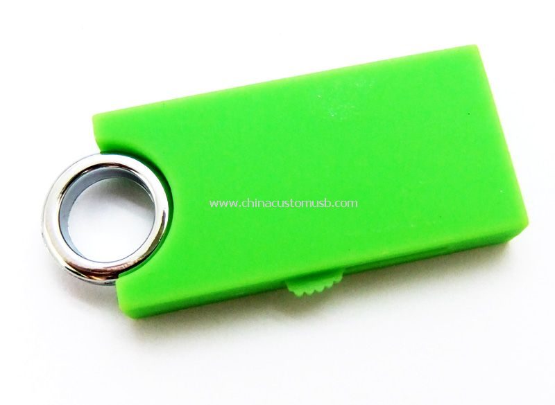Mini-USB-Flash-Laufwerk schieben