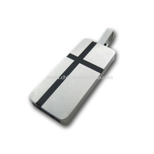 Krzyż z dysku USB