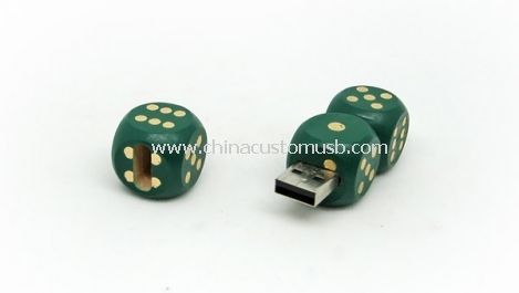 Puinen noppa USB-muistitikku