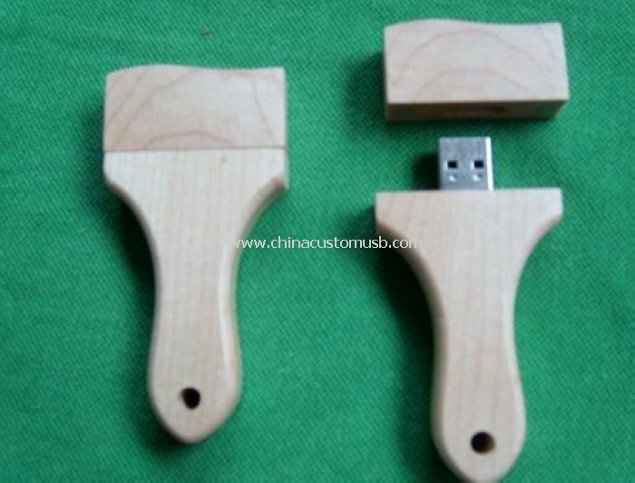 Fából készült USB korong