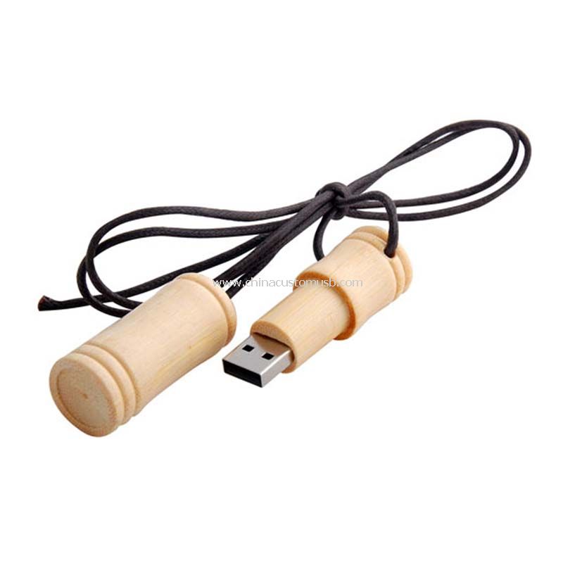 Madera USB Flash Drive