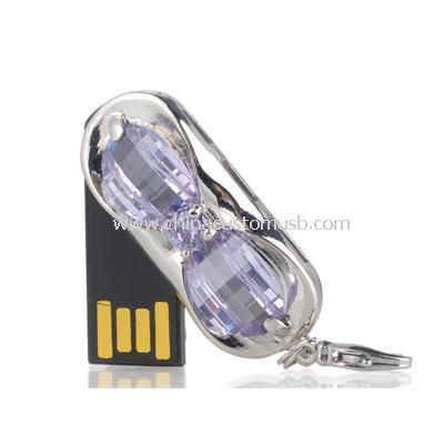 memoria usb morado con llavero