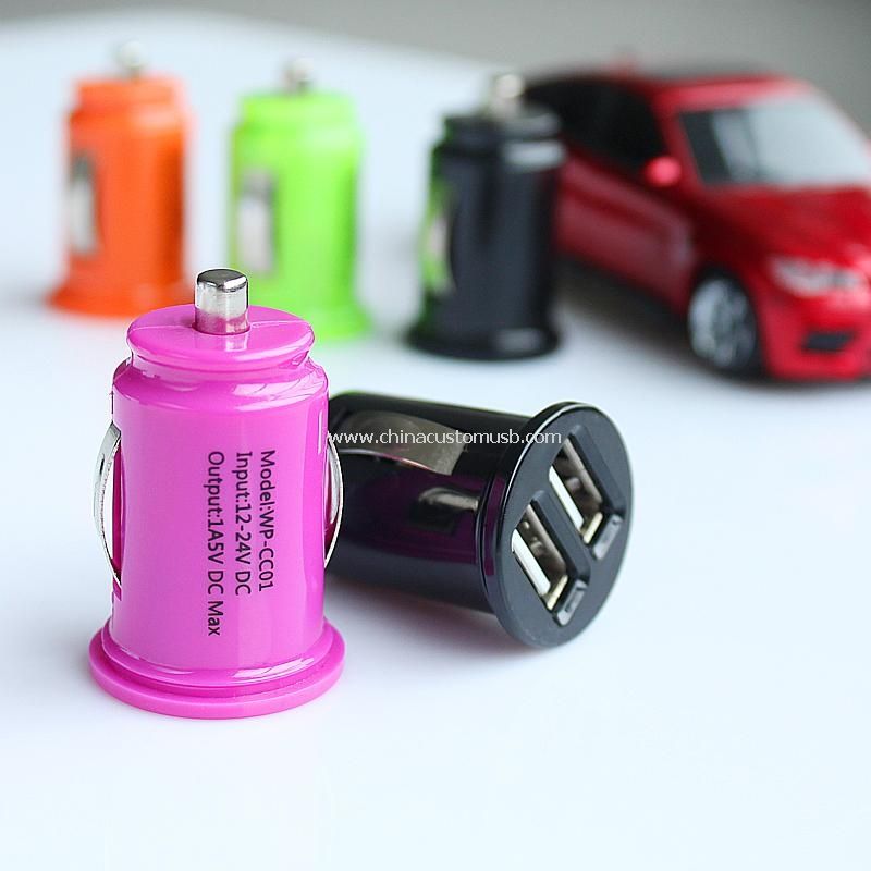 Mini carregador de carro USB