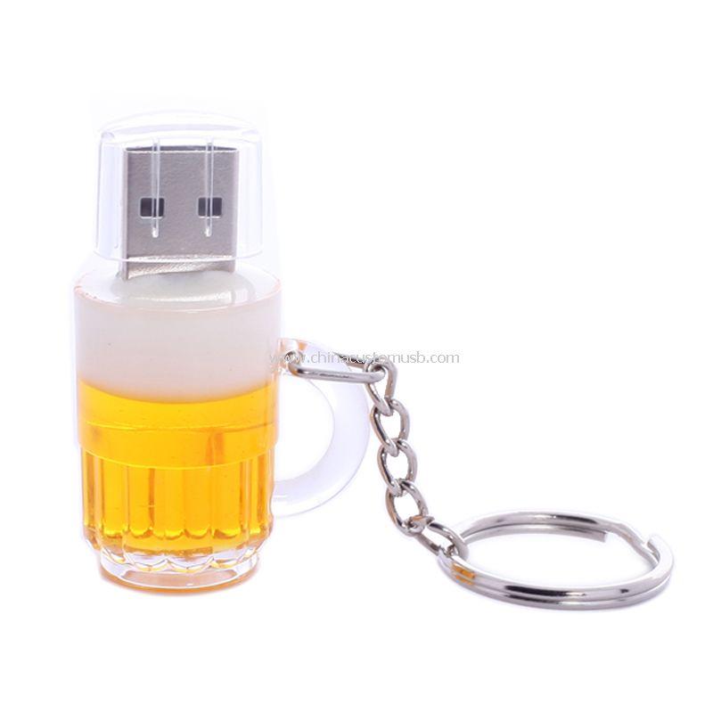 شكل كأس بيرة قرص USB مع سلسلة المفاتيح