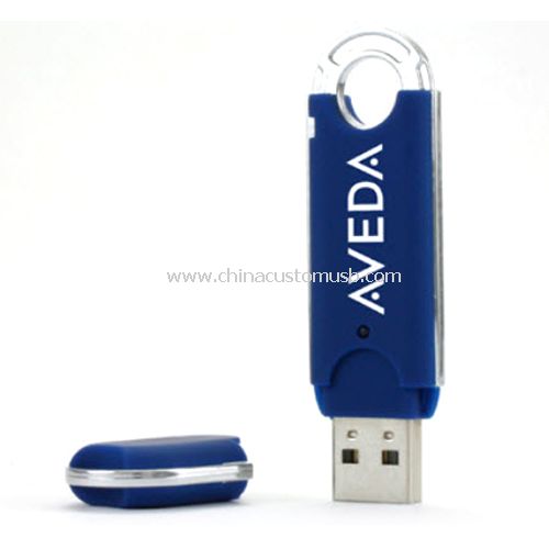 USB Flash Drive en el diseño clásico del metal