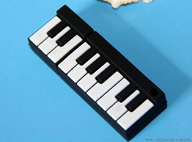 Super-Mini Piano USB Flash Drives