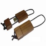 Σχοινί ξύλινα μονάδα USB flash images