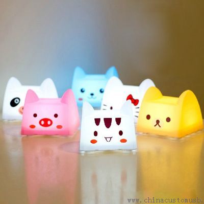 USB Cartoon LED Press Lamp