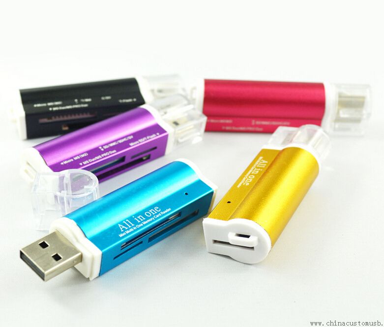 Wszystko w jeden wielofunkcyjny aluminium lżejsze czytnik kart USB w kształcie