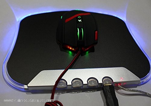 LED Fény Világított Egérpad 4 Portok Nagy Sebességű USB 2.0 Hub 3