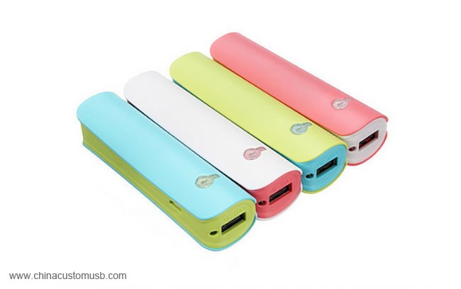 Universal USB Portable Power Bank 2600mah per cellulare 2