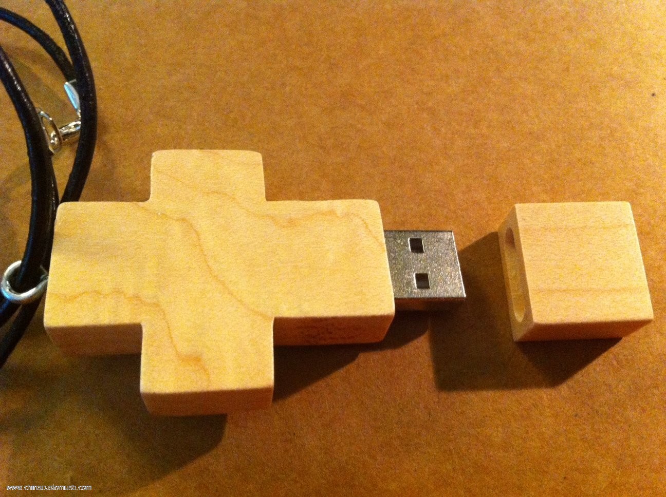 Wooden Cross USB Flash Drive