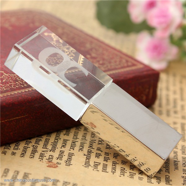 Crystal USB Driva 5