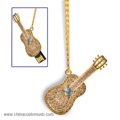Diamond gitár alakú USB korong 2