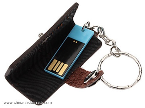 Stick USB com bolsa de couro 4