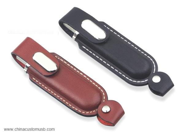 Leather USB Stick With Clasp 2
