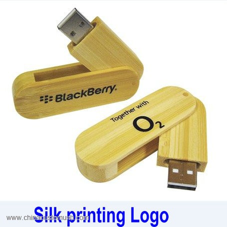 Wooden Swivel USB Flash Drive 3